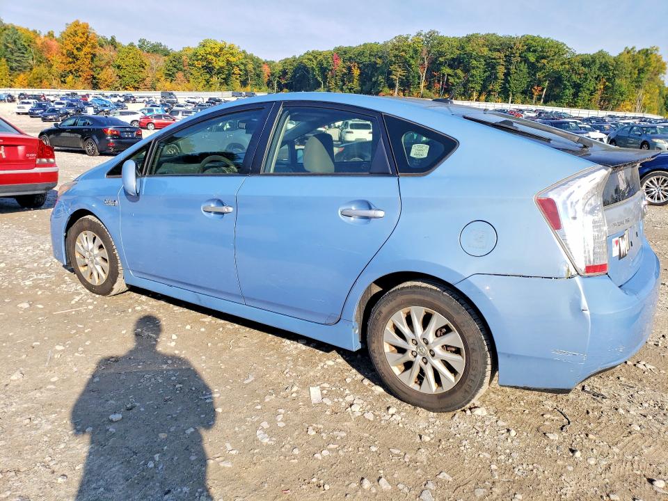 2013 Toyota Prius Plug-in Hybrid მანქანა იყიდება აუქციონზე, vin: JTDKN3DP0D3034995, აუქციონის ნომერი: 70346316