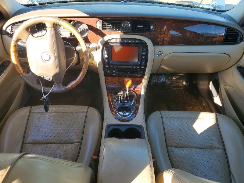 2008 Jaguar Xj8 მანქანა იყიდება აუქციონზე, vin: SAJWA79B28SH24653, აუქციონის ნომერი: 72228346