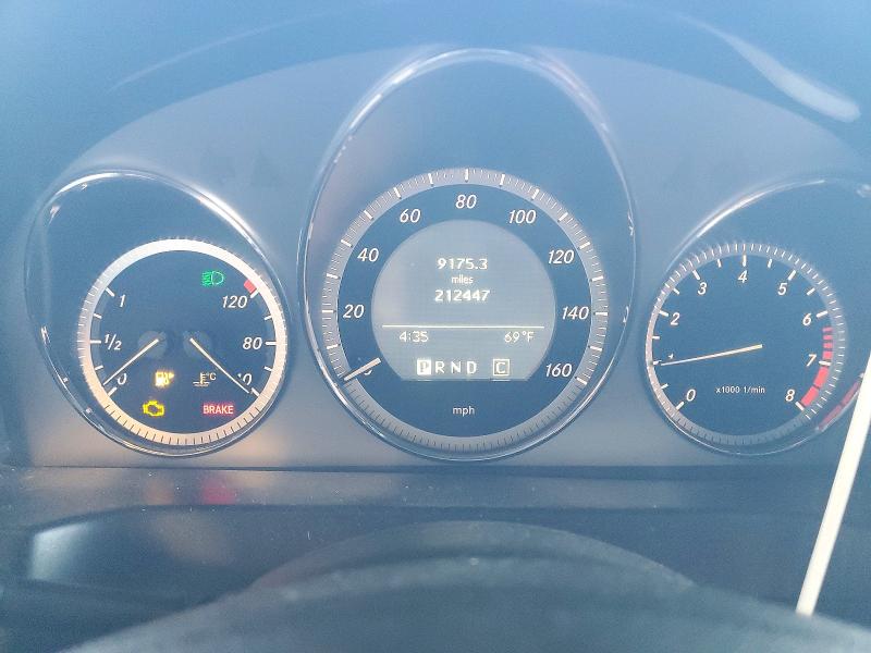 2010 Mercedes-benz C მანქანა იყიდება აუქციონზე, vin: WDDGF5EB7AR111166, აუქციონის ნომერი: 72600206