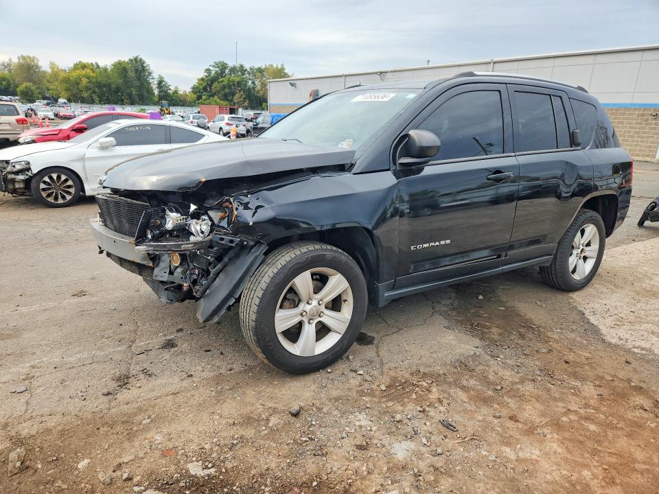 2014 Jeep Compass მანქანა იყიდება აუქციონზე, vin: 1C4NJDBB1ED566385, აუქციონის ნომერი: 71085636