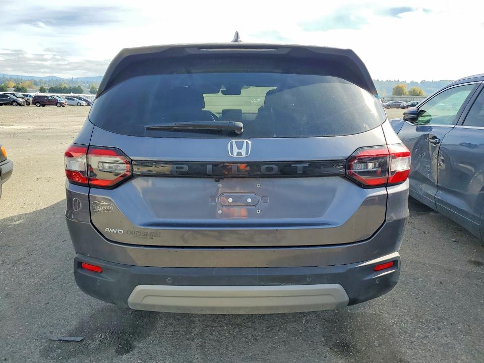 Продажа на аукционе авто 2025 Honda Pilot, vin: 5FNYG1H48SB042481, номер лота: 65410576