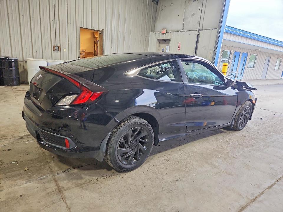 Продажа на аукционе авто 2018 Honda Civic, vin: 2HGFC4A53JH302190, номер лота: 71173256
