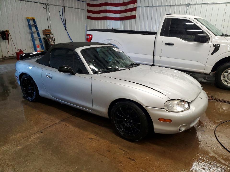 71425426 :رقم المزاد ، JM1NB3536X0118116 vin ، 1999 Mazda Mx-5 Miata مزاد بيع