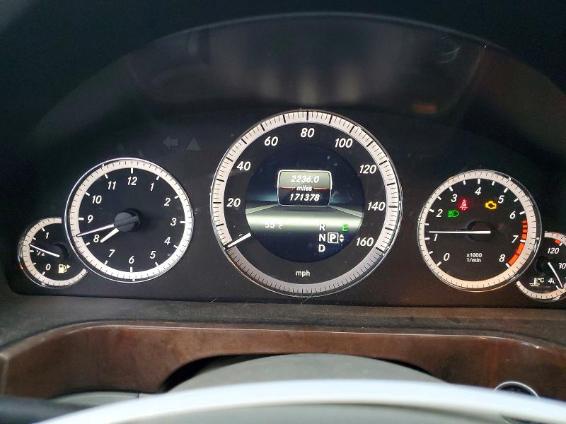2013 Mercedes-benz E მანქანა იყიდება აუქციონზე, vin: WDDHF8JB1DA742915, აუქციონის ნომერი: 72799456