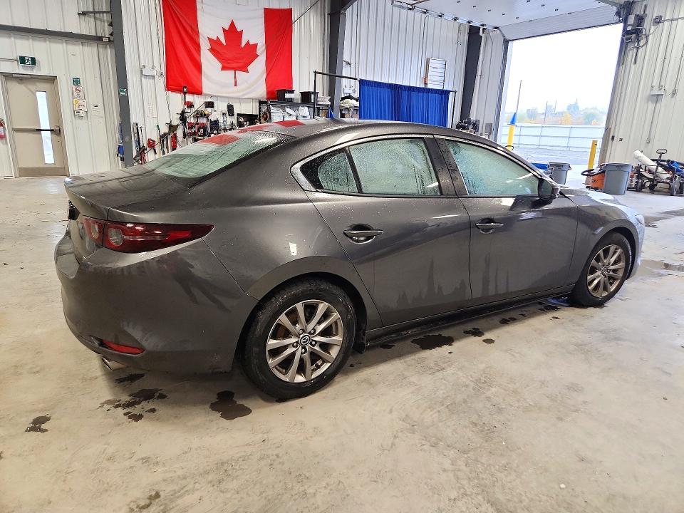 2019 Mazda 3 მანქანა იყიდება აუქციონზე, vin: JM1BPAB77K1119715, აუქციონის ნომერი: 72731836