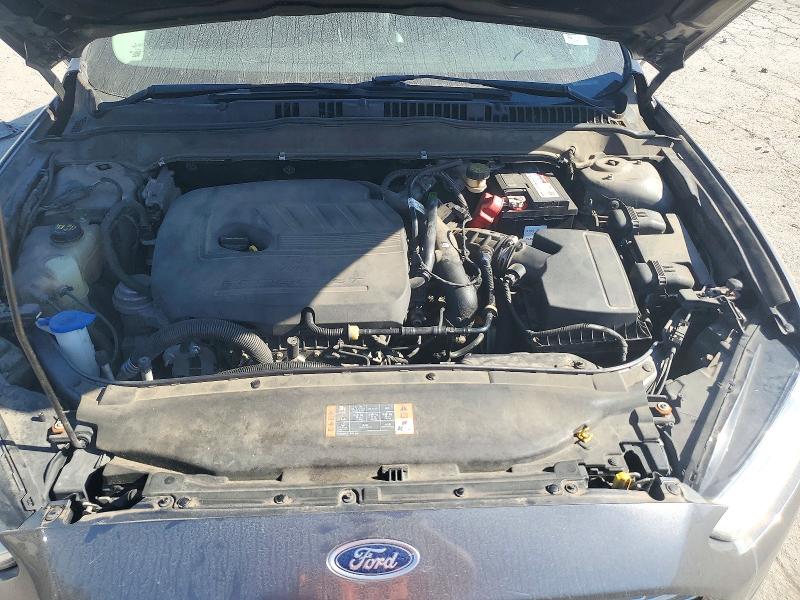 71842016 :رقم المزاد ، 1FA6P0HD8G5135498 vin ، 2016 Ford Fusion مزاد بيع