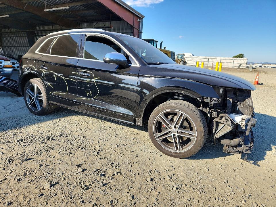 71409116 :رقم المزاد ، WA1A4AFY6J2197980 vin ، 2018 Audi Sq5 مزاد بيع