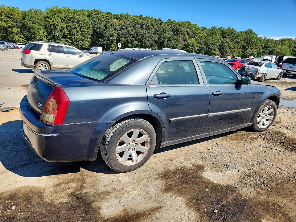 72141026 :رقم المزاد ، 2C3KA53G27H777723 vin ، 2007 Chrysler 300 مزاد بيع
