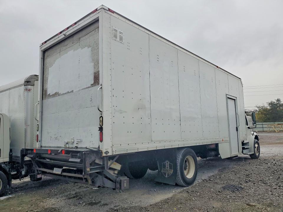 Продажа на аукционе авто 2013 Freightliner M2, vin: 1FVACWDTXDHFH3663, номер лота: 71402936