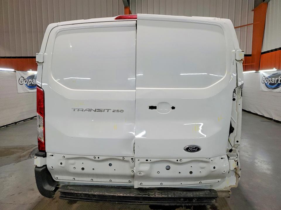 Продажа на аукционе авто 2020 Ford Transit, vin: 1FTBR1Y83LKB44715, номер лота: 71056086