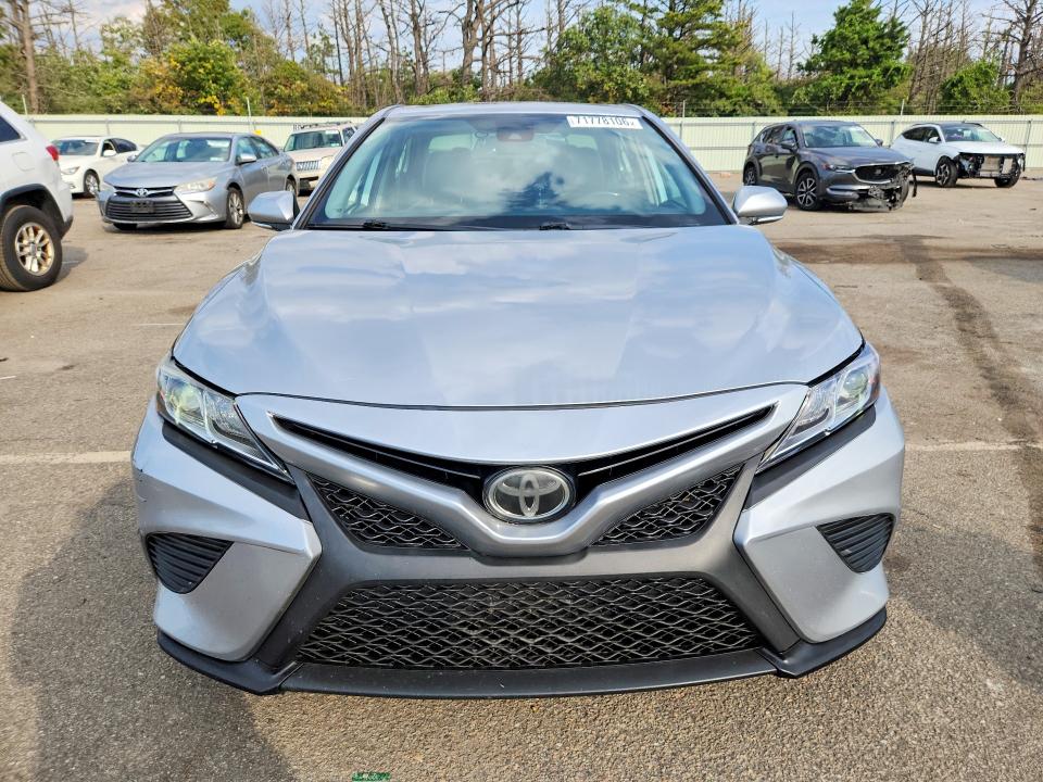 Продажа на аукционе авто 2019 Toyota Camry, vin: 4T1B11HK4KU746105, номер лота: 71778106
