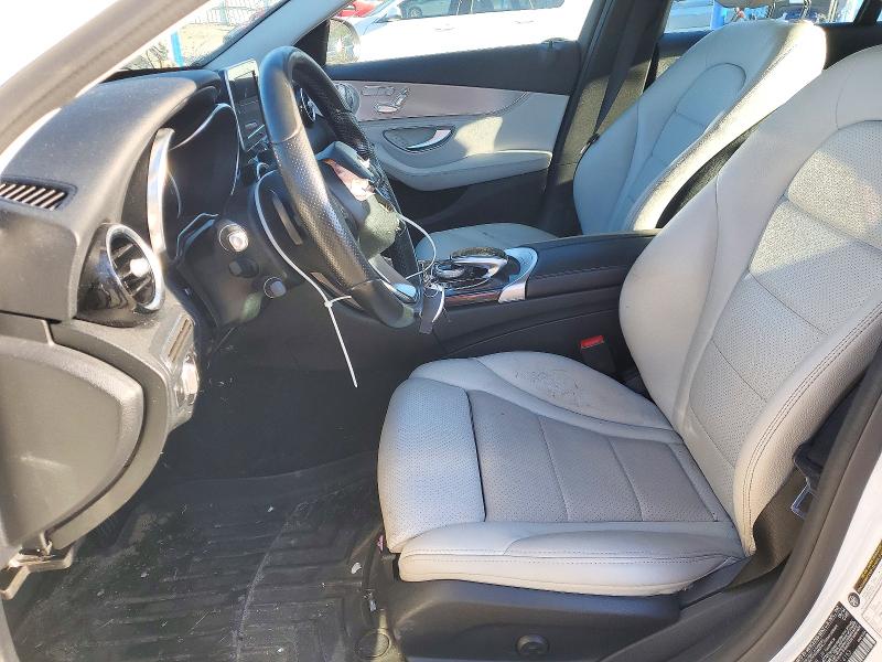 2015 Mercedes-benz C მანქანა იყიდება აუქციონზე, vin: 55SWF4KB6FU014153, აუქციონის ნომერი: 71871986