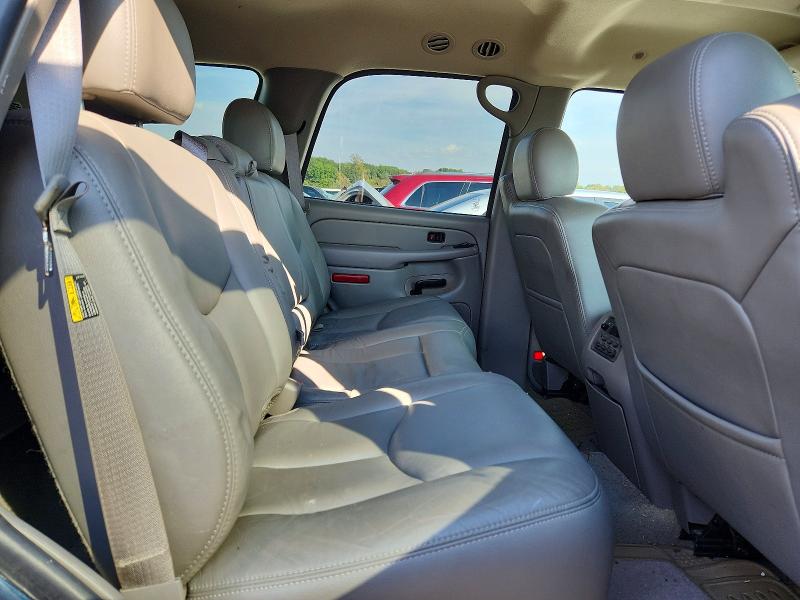 2004 Chevrolet Tahoe მანქანა იყიდება აუქციონზე, vin: 1GNEK13T74R199665, აუქციონის ნომერი: 71366766