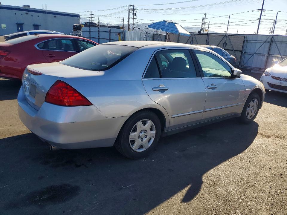 Продажа на аукционе авто 2007 Honda Accord, vin: 1HGCM56487A045556, номер лота: 72243116