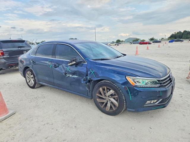 Aukcja sprzedaży 2018 Volkswagen Passat, vin: 1VWBA7A39JC040517, numer aukcji: 71011026