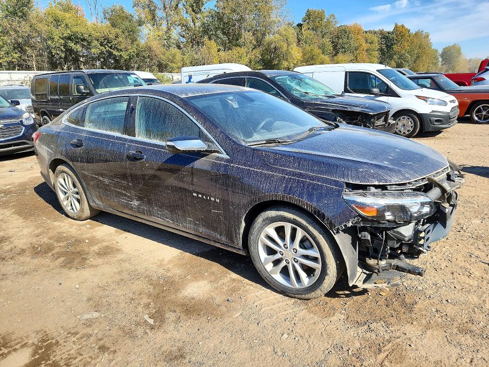 71154526 :رقم المزاد ، 1G1ZE5ST9HF126128 vin ، 2017 Chevrolet Malibu مزاد بيع