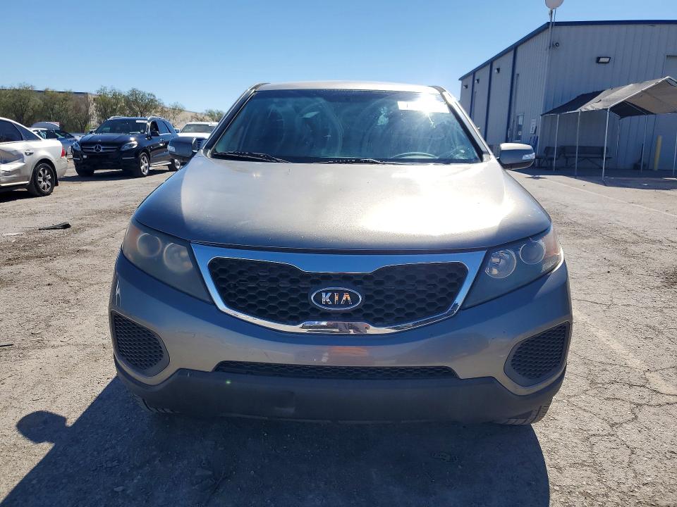 71428686 :رقم المزاد ، 5XYKT3A15BG171803 vin ، 2011 Kia Sorento مزاد بيع