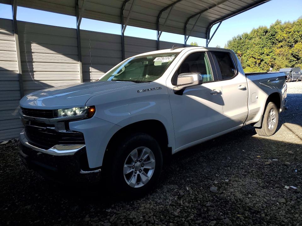 2021 Chevrolet Silverado მანქანა იყიდება აუქციონზე, vin: 1GCRWCED9MZ247571, აუქციონის ნომერი: 70476526