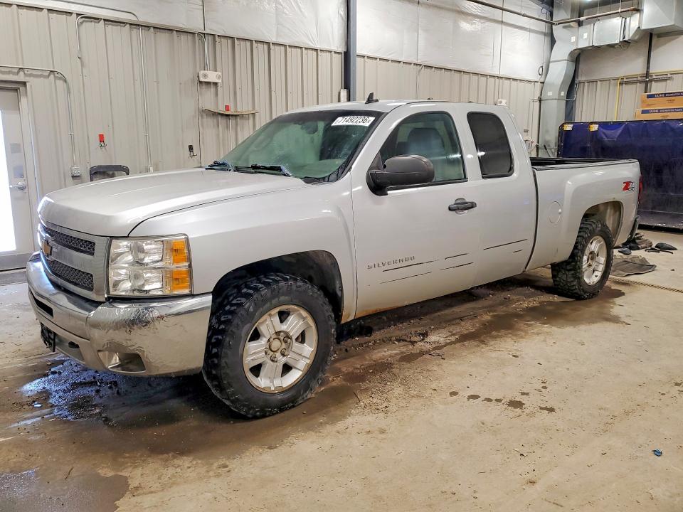 Продажа на аукционе авто 2013 Chevrolet Silverado, vin: 1GCRKSE78DZ326939, номер лота: 71492236