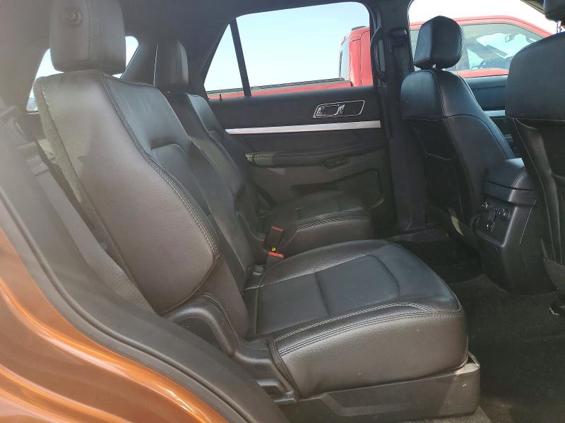 71089496 :رقم المزاد ، 1FM5K8D89HGD77942 vin ، 2017 Ford Explorer مزاد بيع