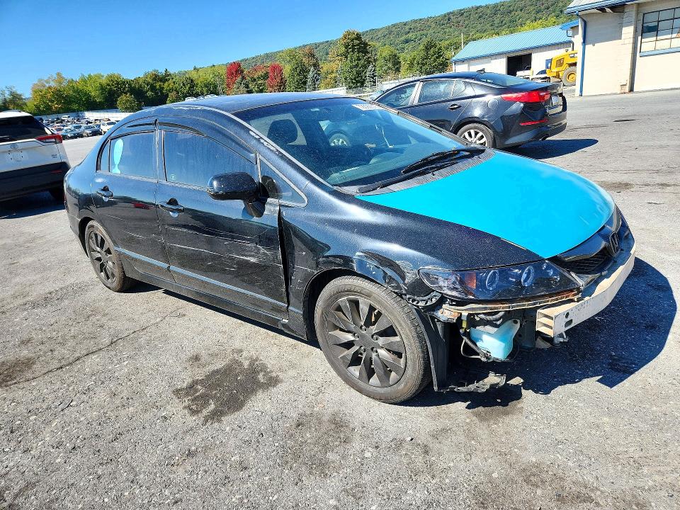 Auction sale of the 2011 Honda Civic, vin: 2HGFA1F81BH521559, lot number: 72092316