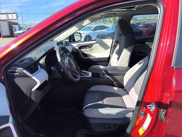 Продажа на аукционе авто 2025 Toyota Rav4, vin: 2T3P1RFV2SW586895, номер лота: 72126686