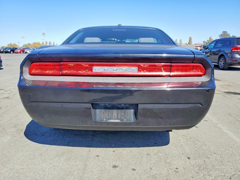 Продажа на аукционе авто 2010 Dodge Challenger, vin: 2B3CJ4DV1AH218907, номер лота: 71689566