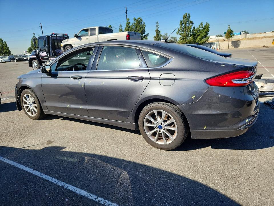 70707416 :رقم المزاد ، 3FA6P0H73HR119945 vin ، 2017 Ford Fusion مزاد بيع