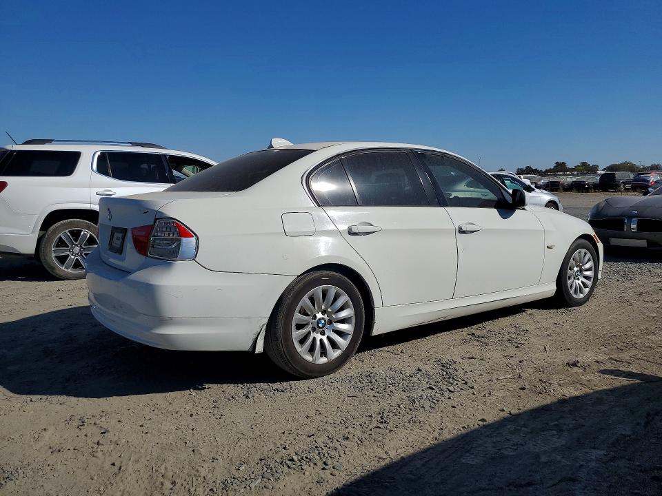 71787656 :رقم المزاد ، WBAPH53529A435683 vin ، 2009 Bmw 328 مزاد بيع