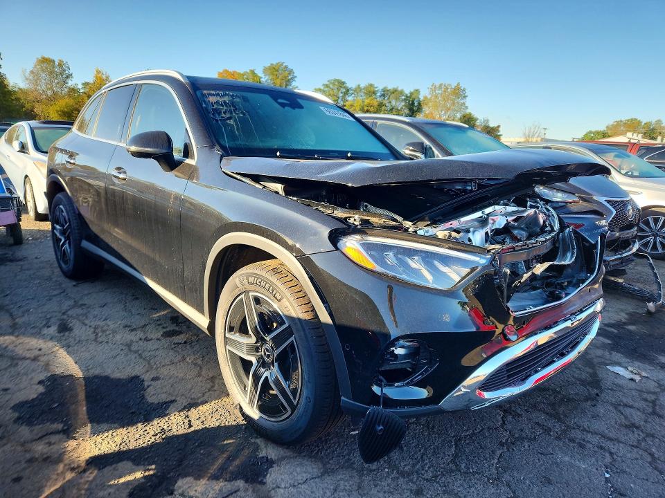 Продажа на аукционе авто 2026 Mercedes-benz Glc, vin: W1NKM4HB2TF586298, номер лота: 66347846
