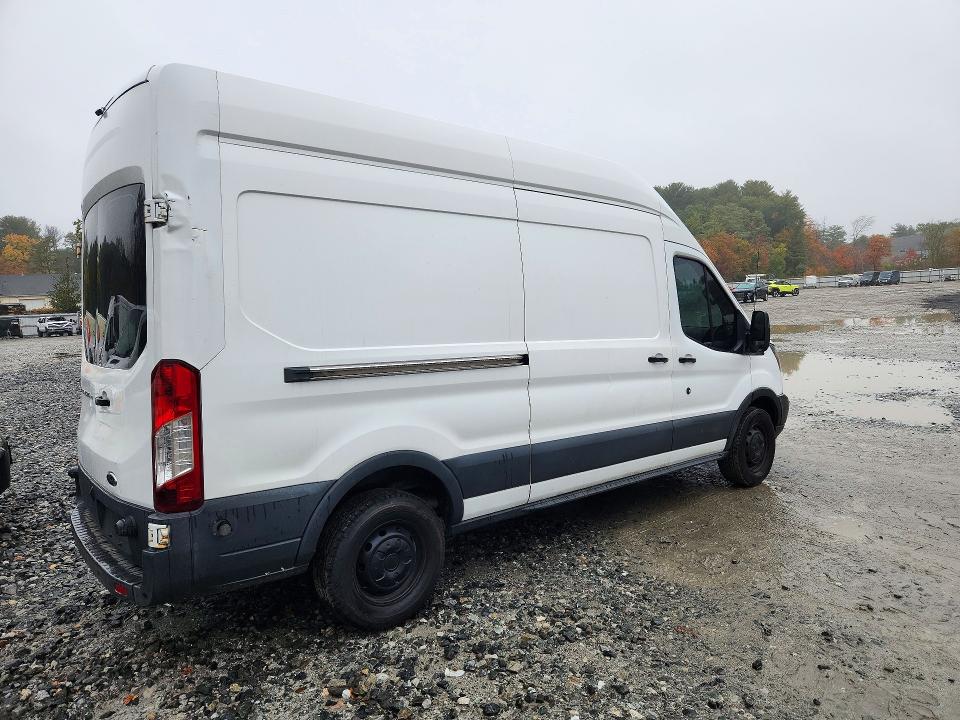 71649346 :رقم المزاد ، 1FTYR2XM3GKB21990 vin ، 2016 Ford Transit مزاد بيع
