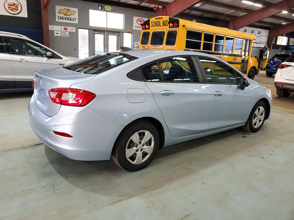 72874766 :رقم المزاد ، 1G1BC5SM0H7166754 vin ، 2017 Chevrolet Cruze مزاد بيع