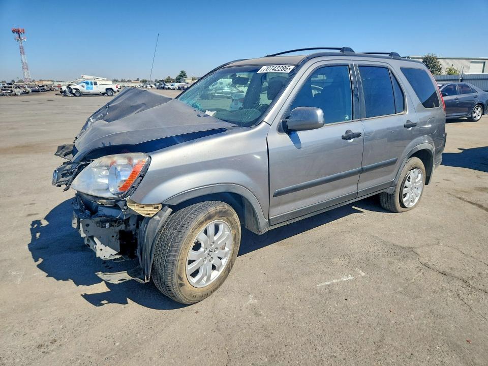 Aukcja sprzedaży 2006 Honda Cr-v, vin: JHLRD78826C032070, numer aukcji: 70742286