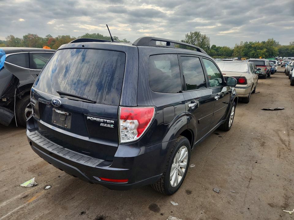 Продаж на аукціоні авто 2011 Subaru Forester, vin: JF2SHADC8BH728487, номер лоту: 70689826