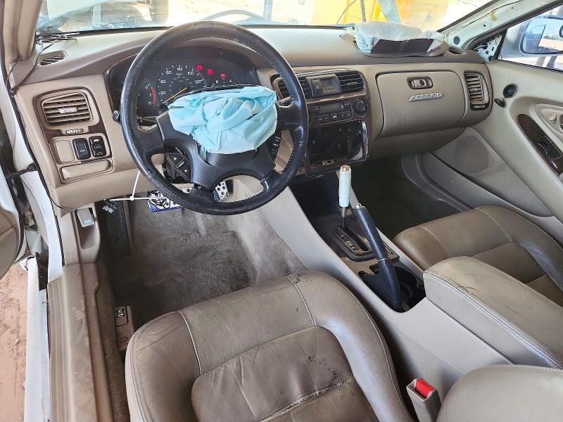 1999 Honda Accord მანქანა იყიდება აუქციონზე, vin: 1HGCG2253XA008404, აუქციონის ნომერი: 72749676