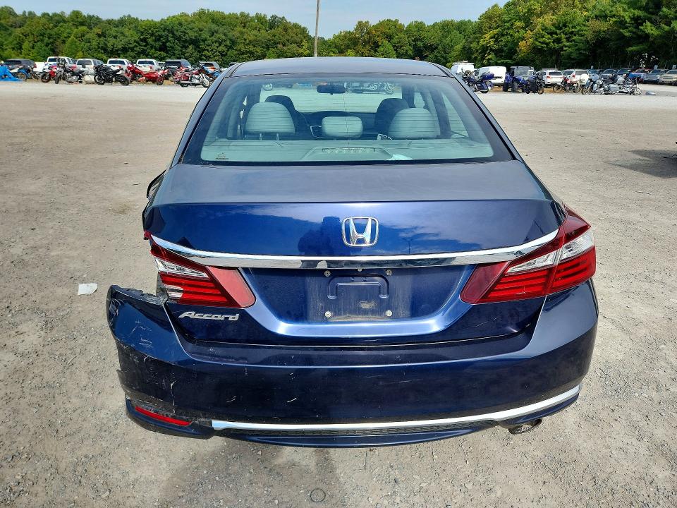 2017 Honda Accord მანქანა იყიდება აუქციონზე, vin: 1HGCR2F35HA178025, აუქციონის ნომერი: 71471356
