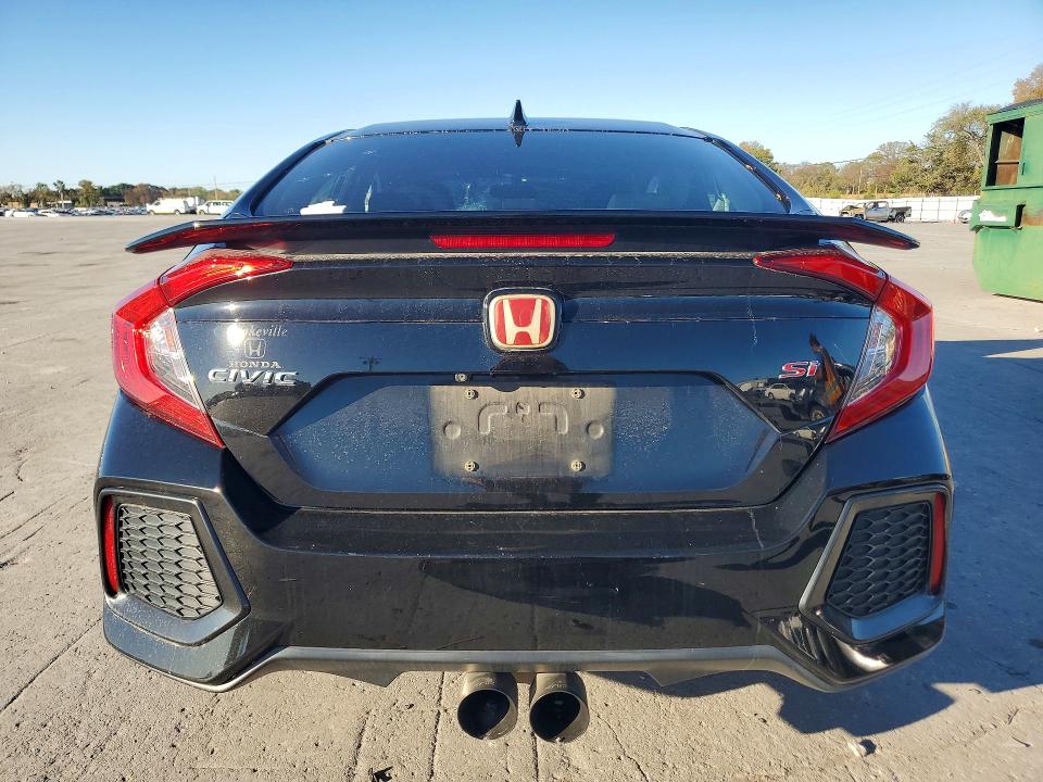 71632516 :رقم المزاد ، 2HGFC1E58JH704487 vin ، 2018 Honda Civic مزاد بيع