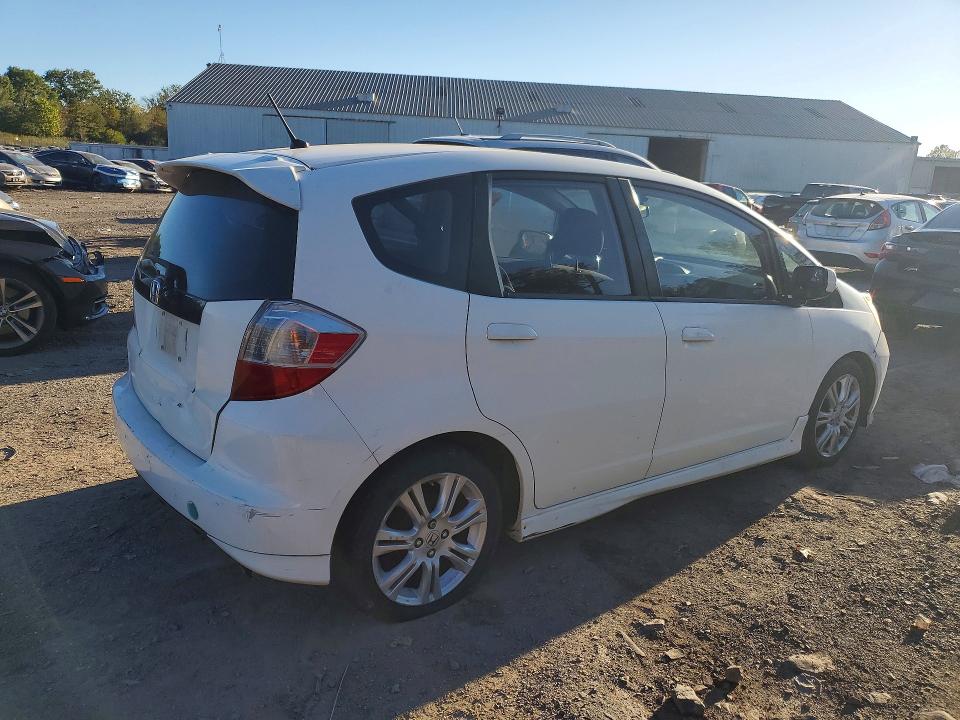 2010 Honda Fit მანქანა იყიდება აუქციონზე, vin: JHMGE8H45AC023259, აუქციონის ნომერი: 72042166
