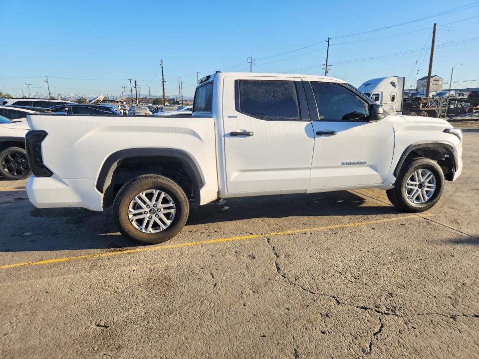 71496836 :رقم المزاد ، 5TFLA5DB5RX227336 vin ، 2024 Toyota Tundra مزاد بيع