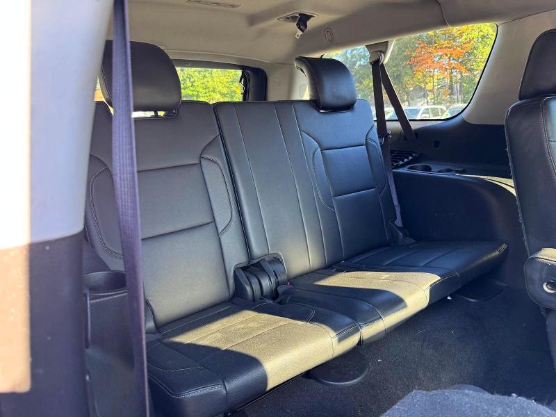 72342986 :رقم المزاد ، 1GNSKHKCXHR321616 vin ، 2017 Chevrolet Suburban مزاد بيع