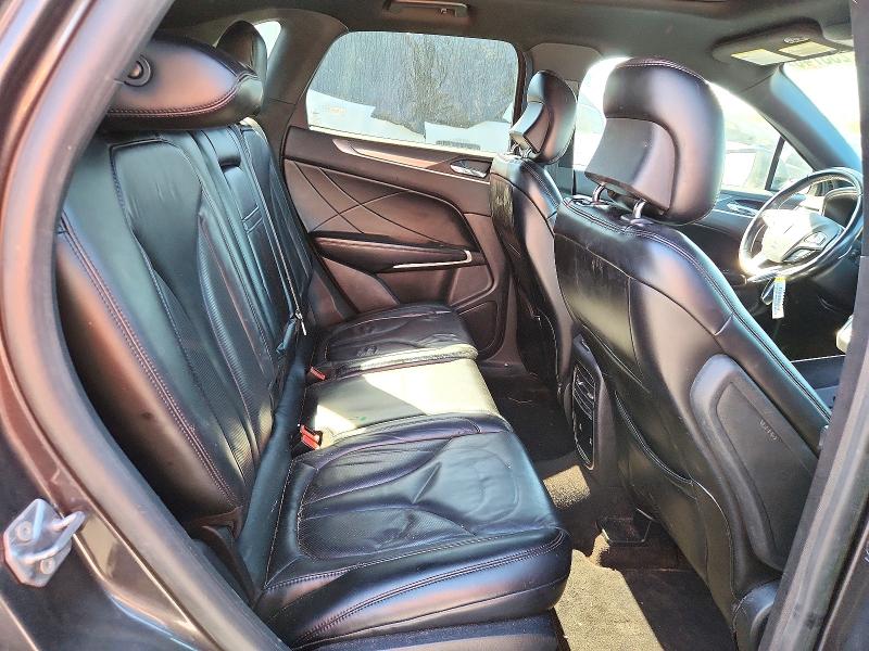 Продаж на аукціоні авто 2019 Lincoln Mkc, vin: 5LMCJ2D90KUL18784, номер лоту: 72253746
