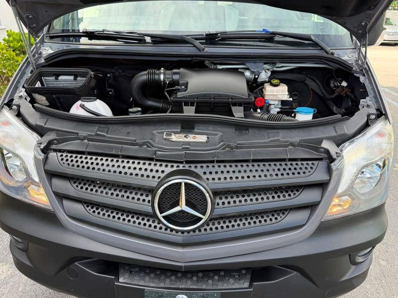 71324676 :رقم المزاد ، WD4FE7CD7JP621768 vin ، 2018 Mercedes-benz Sprinter مزاد بيع