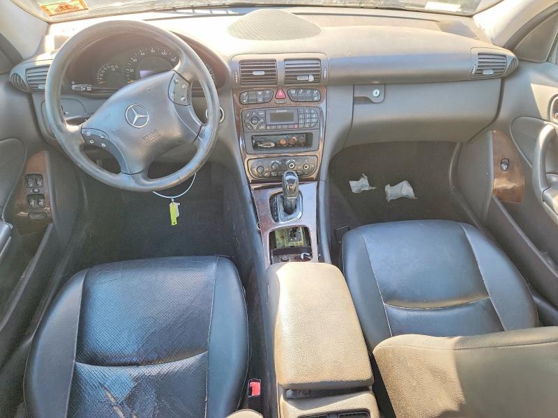 71756766 :رقم المزاد ، WDBRF81J64F443332 vin ، 2004 Mercedes-benz C مزاد بيع