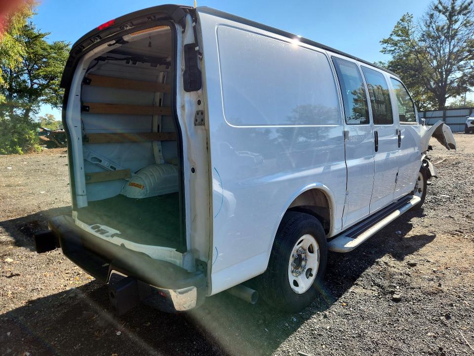 71799366 :رقم المزاد ، 1GCWGAFP4S1196067 vin ، 2025 Chevrolet Express G2500 مزاد بيع