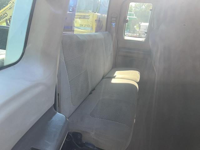 72215826 :رقم المزاد ، 1FTWX32F91ED71932 vin ، 2001 Ford F350 مزاد بيع
