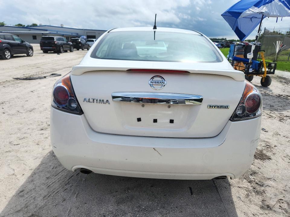 2010 Nissan Altima მანქანა იყიდება აუქციონზე, vin: 1N4CL2AP6AC111959, აუქციონის ნომერი: 72323736