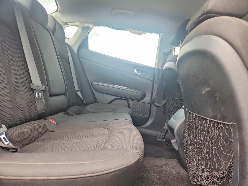 71098066 :رقم المزاد ، 5XXGT4L3XKG304392 vin ، 2019 Kia Optima مزاد بيع