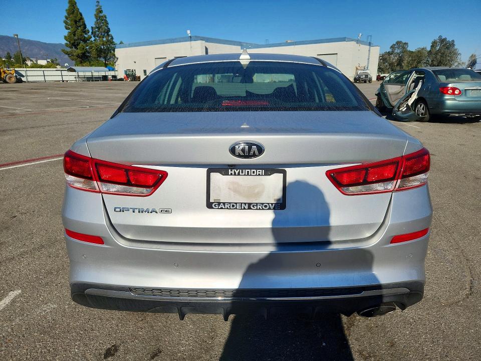 72436486 :رقم المزاد ، 5XXGT4L35LG415773 vin ، 2020 Kia Optima مزاد بيع