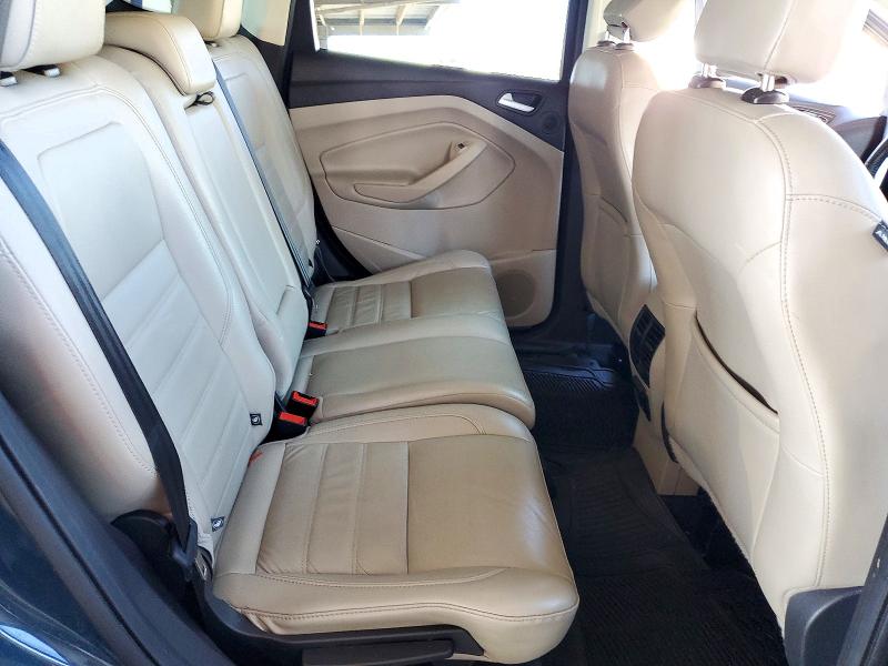 2019 Ford Escape მანქანა იყიდება აუქციონზე, vin: 1FMCU0J96KUB82972, აუქციონის ნომერი: 71668336