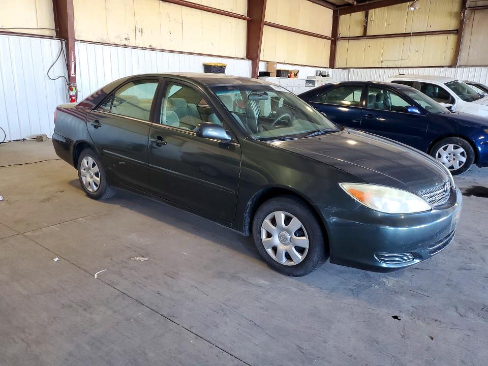 71893376 :رقم المزاد ، 4T1BE32K42U598501 vin ، 2002 Toyota Camry مزاد بيع
